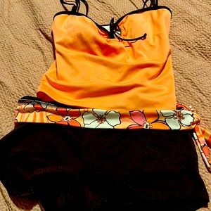 Merona bikini used condition size medium orange and brown